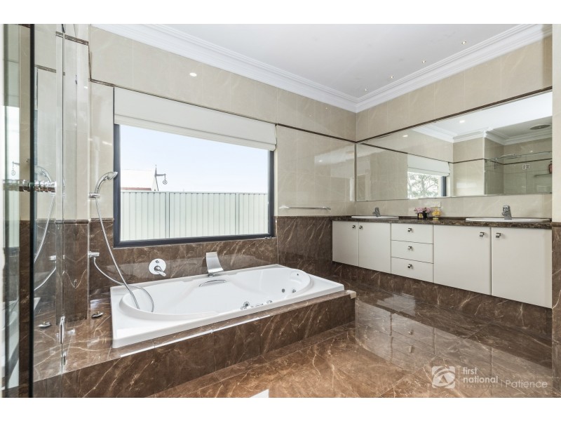 18 Setoma Court, Joondalup WA 6027