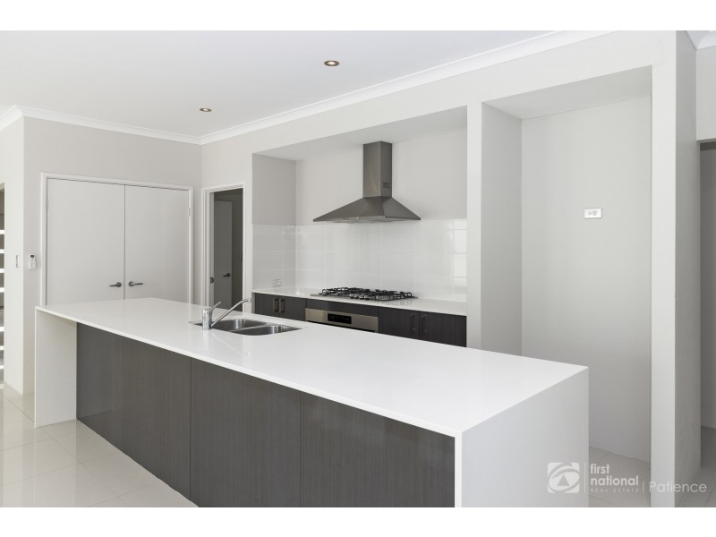 47 Billericay Circuit, Butler WA 6036