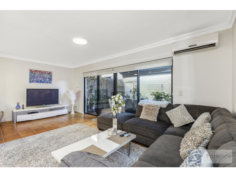 58 Lakeside Drive, Joondalup WA 6027