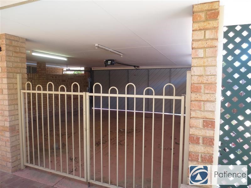 15 Monterey Drive, Woodvale WA 6026