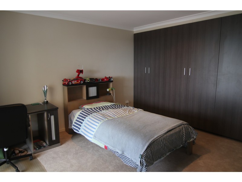 8 Kalk Place, Joondalup WA 6027