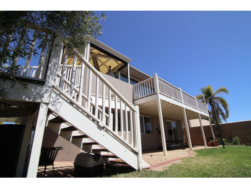 8 Kalk Place, Joondalup WA 6027