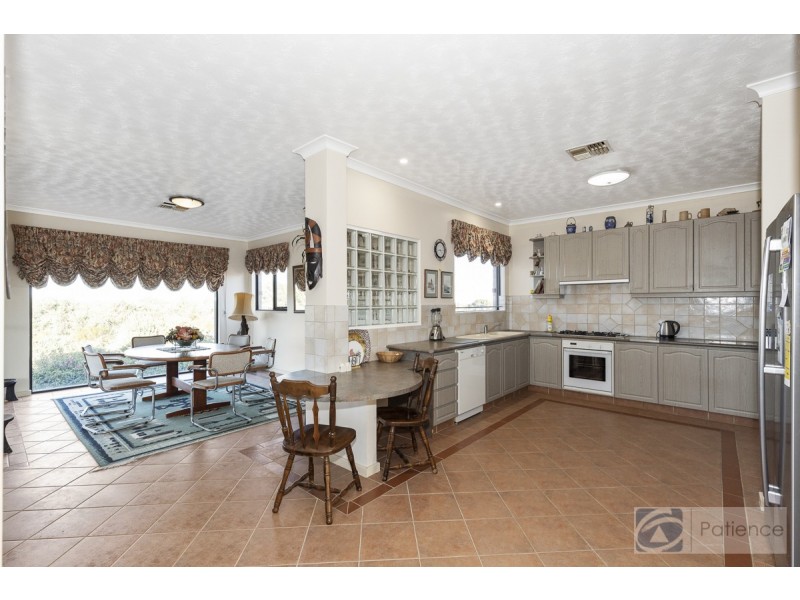 41 Canterbury Circle, Currambine WA 6028