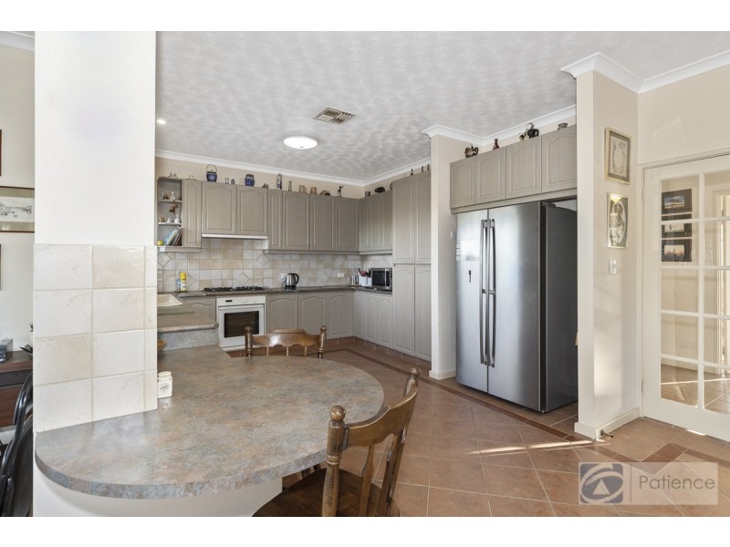 41 Canterbury Circle, Currambine WA 6028