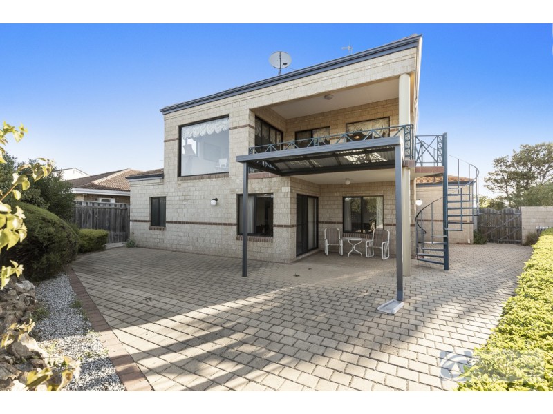 41 Canterbury Circle, Currambine WA 6028