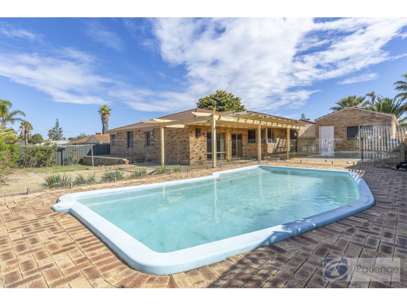 9 Mead Cove, Ocean Reef WA 6027