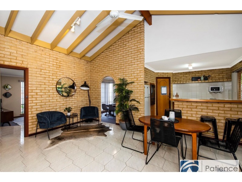 19 Barberry Court, Dianella WA 6059