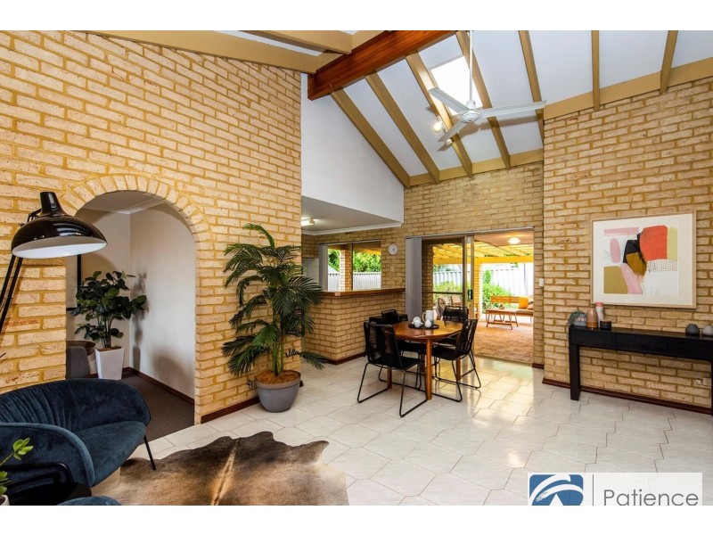 19 Barberry Court, Dianella WA 6059