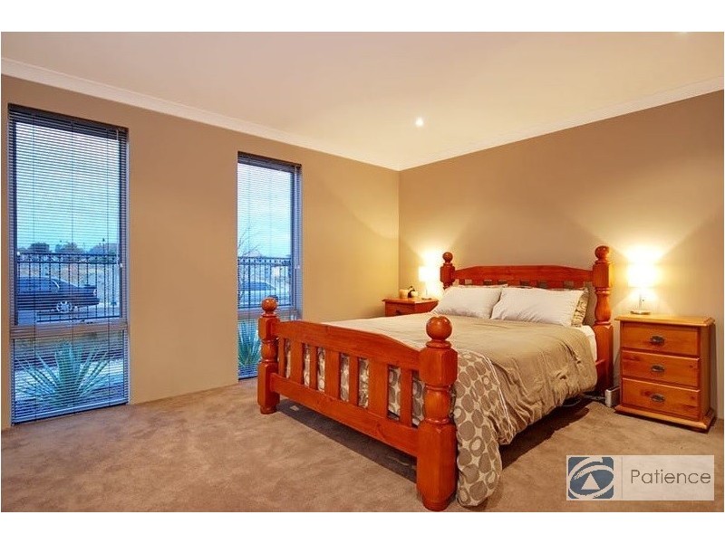 10 Gaudi Way, Clarkson WA 6030