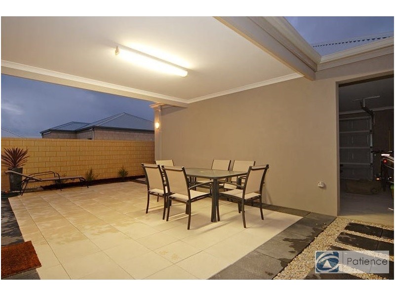 10 Gaudi Way, Clarkson WA 6030