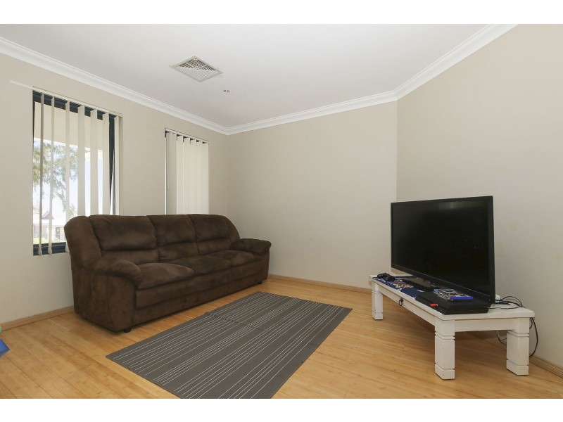 26 San Teodoro Avenue, Sinagra WA 6065