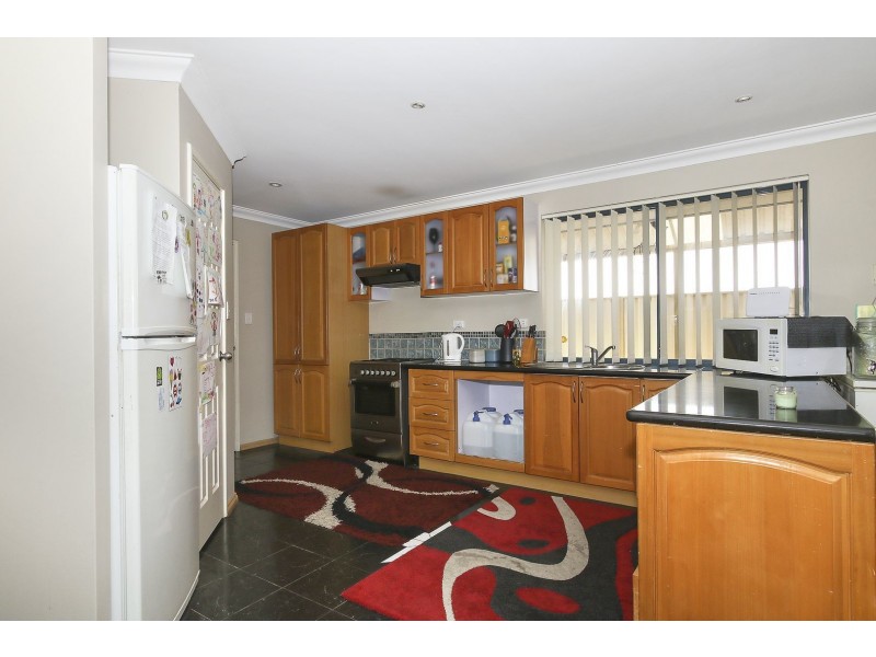 26 San Teodoro Avenue, Sinagra WA 6065