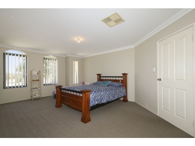 26 San Teodoro Avenue, Sinagra WA 6065