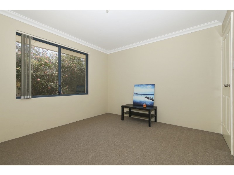 26 San Teodoro Avenue, Sinagra WA 6065