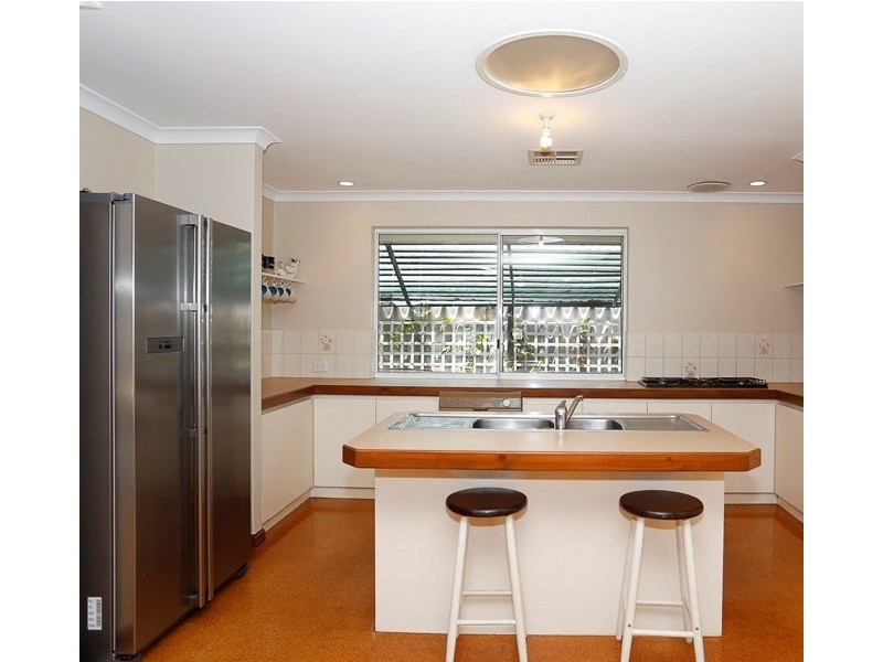 6 Prespa Court, Joondalup WA 6027