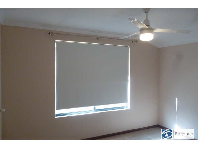 25 Minjah Circuit, Carramar WA 6031