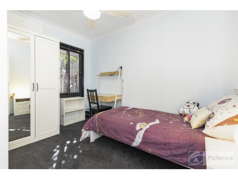 27 Westerly Crescent, Heathridge WA 6027