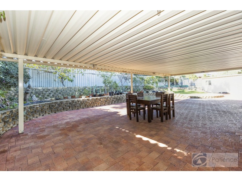 27 Westerly Crescent, Heathridge WA 6027