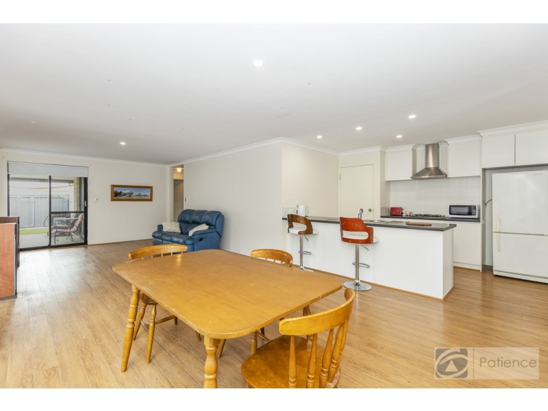 35 Marden Grange, Aveley WA 6069