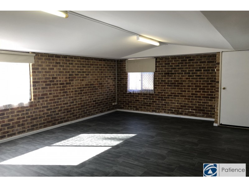 76 Giralt Road, Marangaroo WA 6064