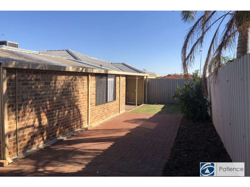 76 Giralt Road, Marangaroo WA 6064