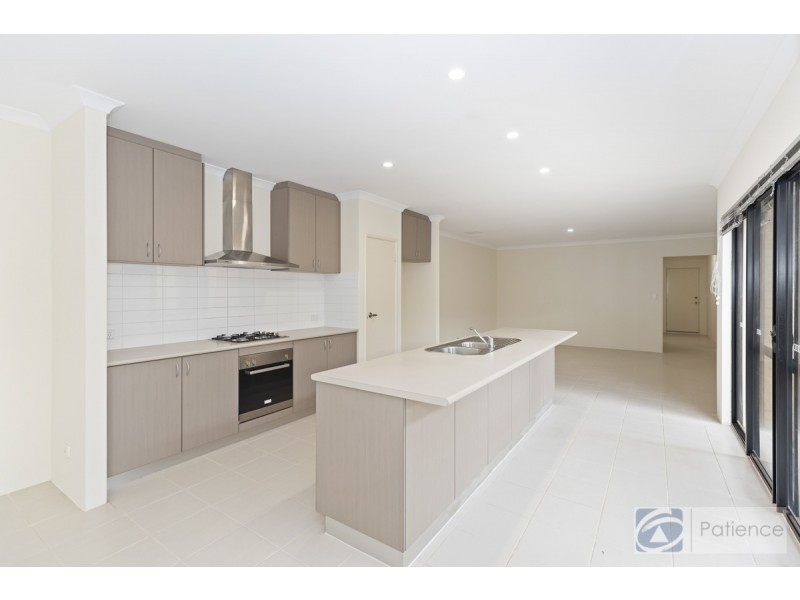 124 Hinchinbrook Avenue, Ridgewood WA 6030