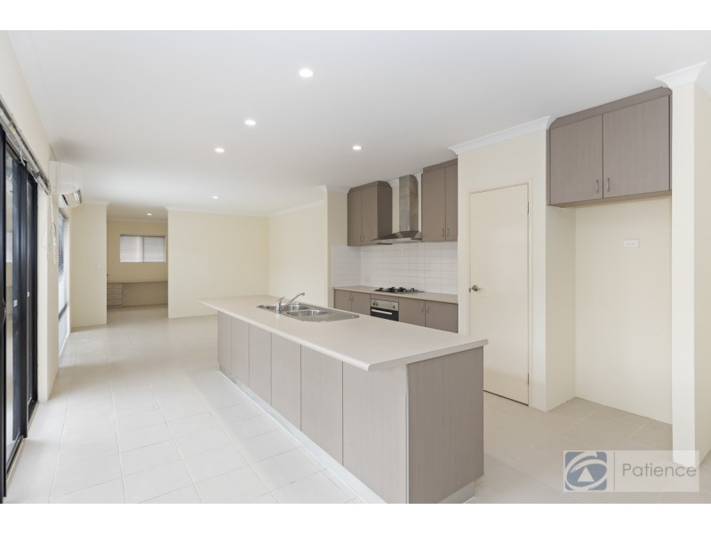 124 Hinchinbrook Avenue, Ridgewood WA 6030