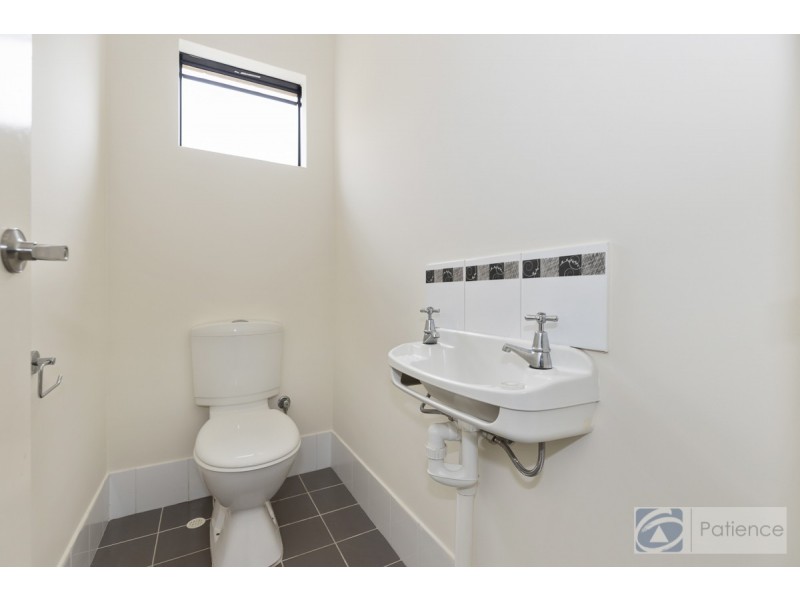 124 Hinchinbrook Avenue, Ridgewood WA 6030