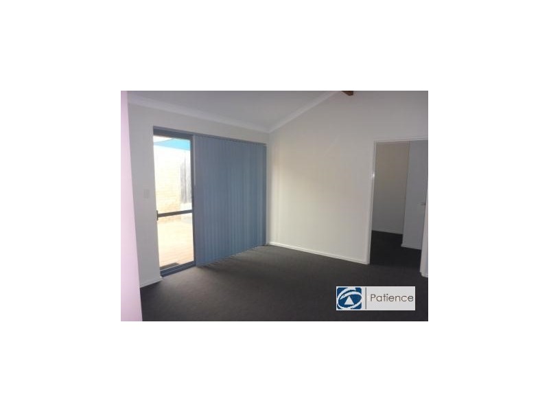 4/9 Camden Glade, Mindarie WA 6030