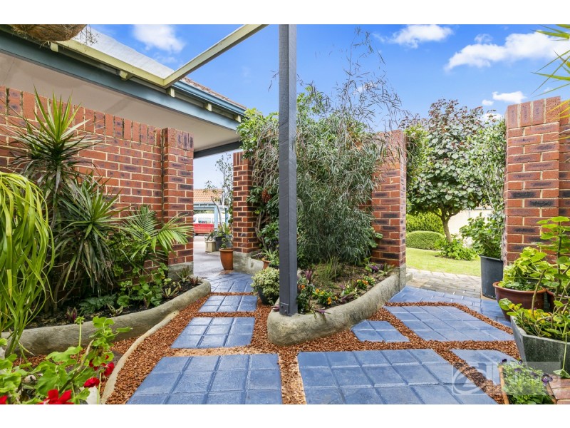 24/87 Glanton Way, Dianella WA 6059