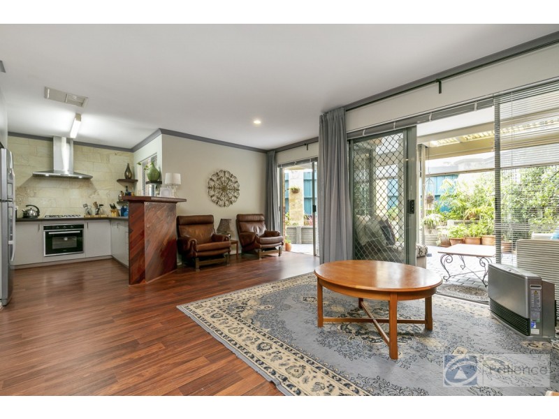 24/87 Glanton Way, Dianella WA 6059