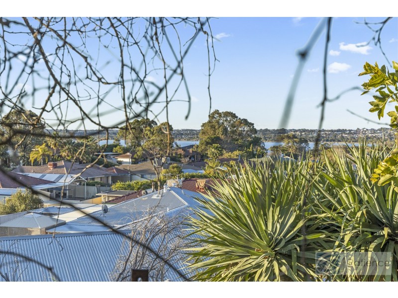 31 Cliffside Trail, Edgewater WA 6027