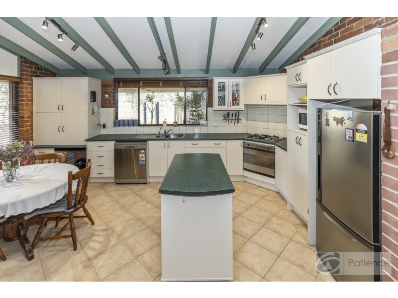 23 Parkland Close, Edgewater WA 6027