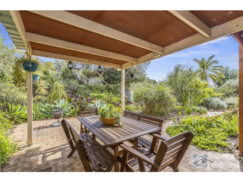 23 Parkland Close, Edgewater WA 6027