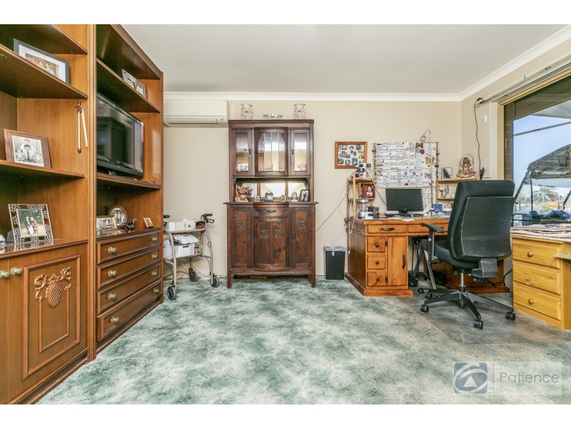 37 Midsummer Circle, Ellenbrook WA 6069