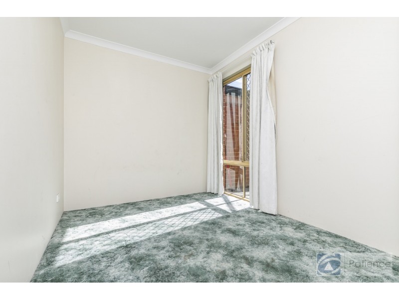 37 Midsummer Circle, Ellenbrook WA 6069