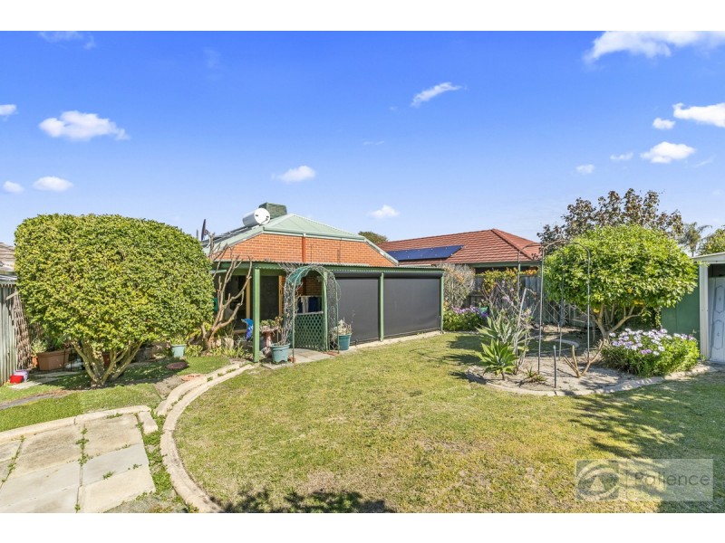 37 Midsummer Circle, Ellenbrook WA 6069