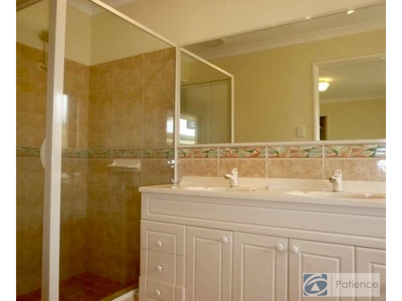 63 Monaltrie Loop, Carramar WA 6031