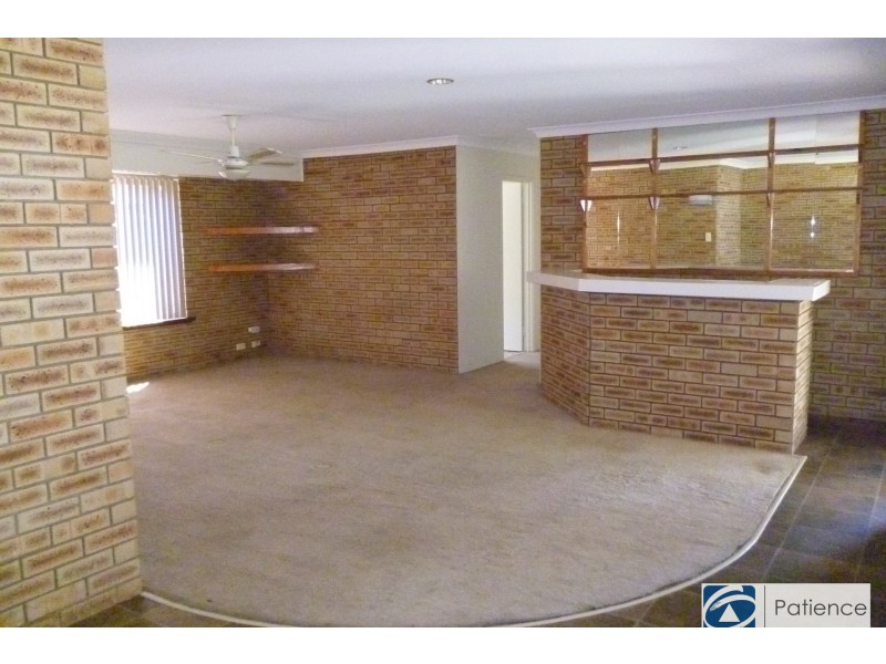 16 De Young Road, Craigie WA 6025