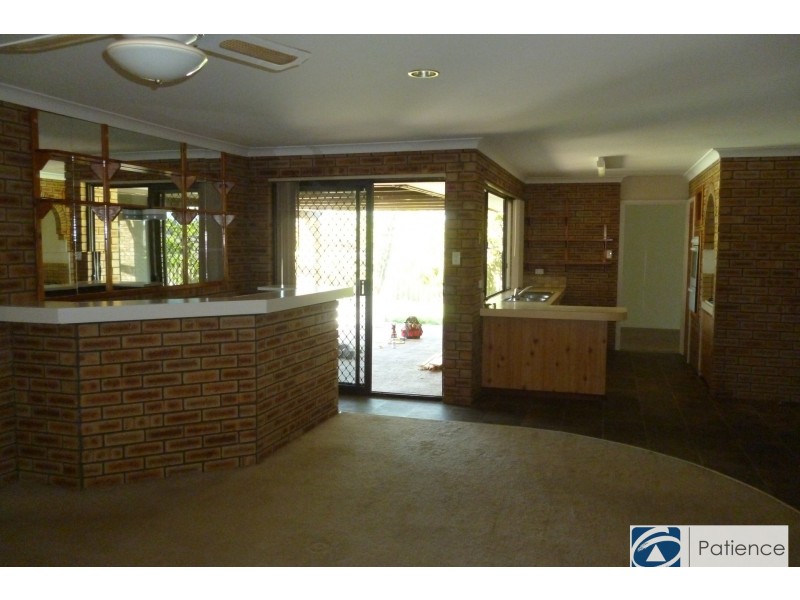 16 De Young Road, Craigie WA 6025