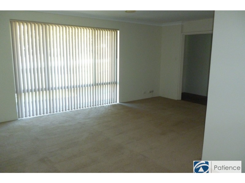 16 De Young Road, Craigie WA 6025