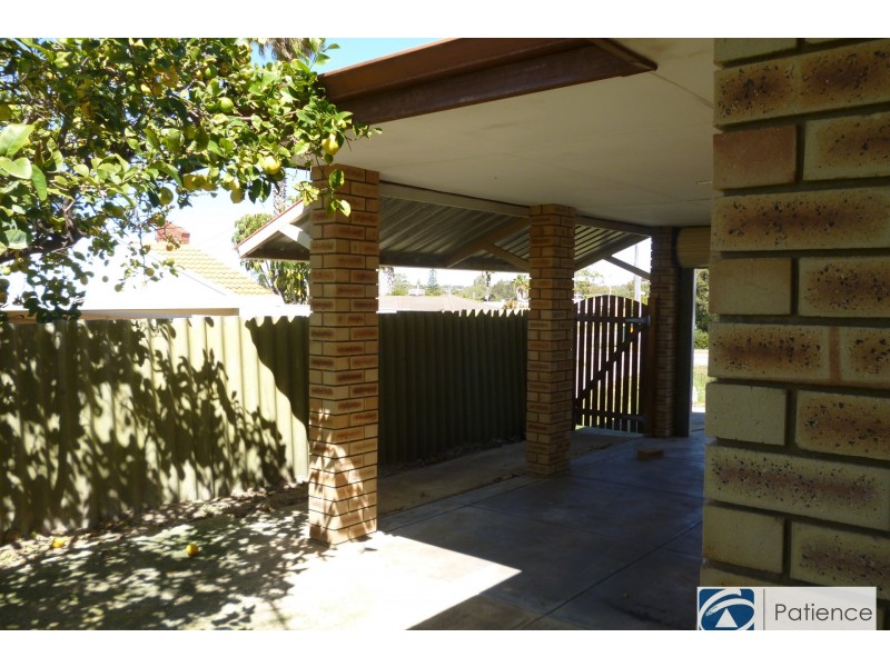 16 De Young Road, Craigie WA 6025