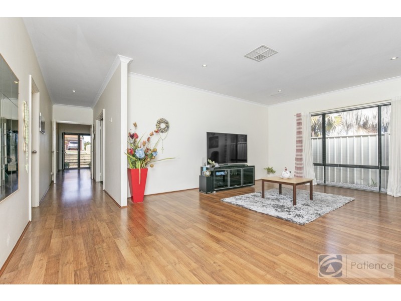 43 Vincent Road, Sinagra WA 6065