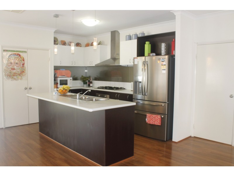 43 Vincent Road, Sinagra WA 6065