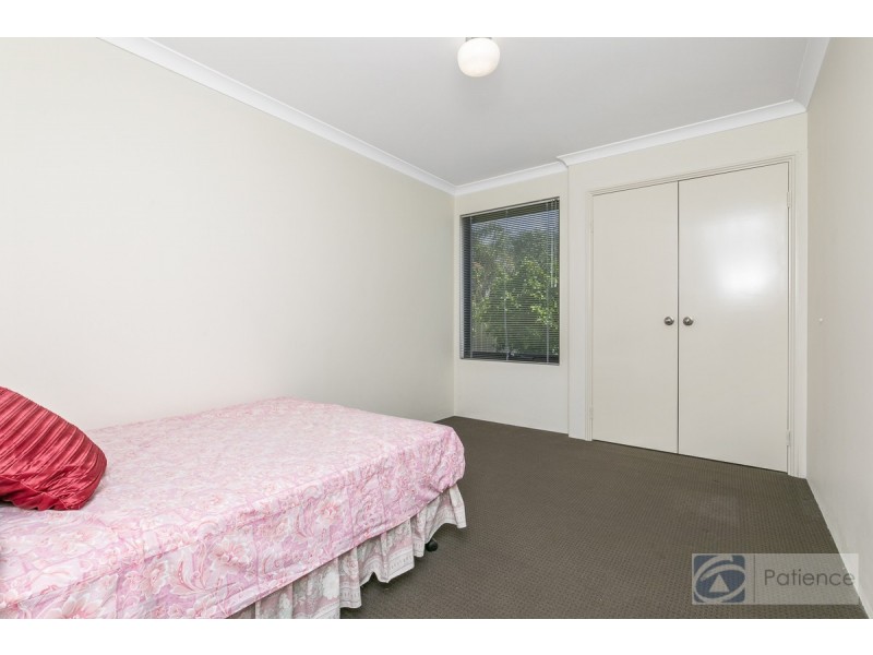 43 Vincent Road, Sinagra WA 6065