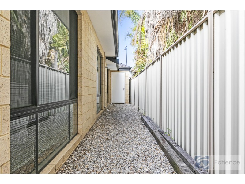 43 Vincent Road, Sinagra WA 6065