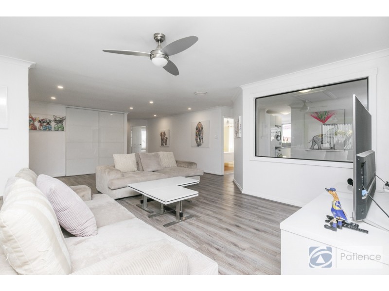 33 Rio Marina Way, Mindarie WA 6030