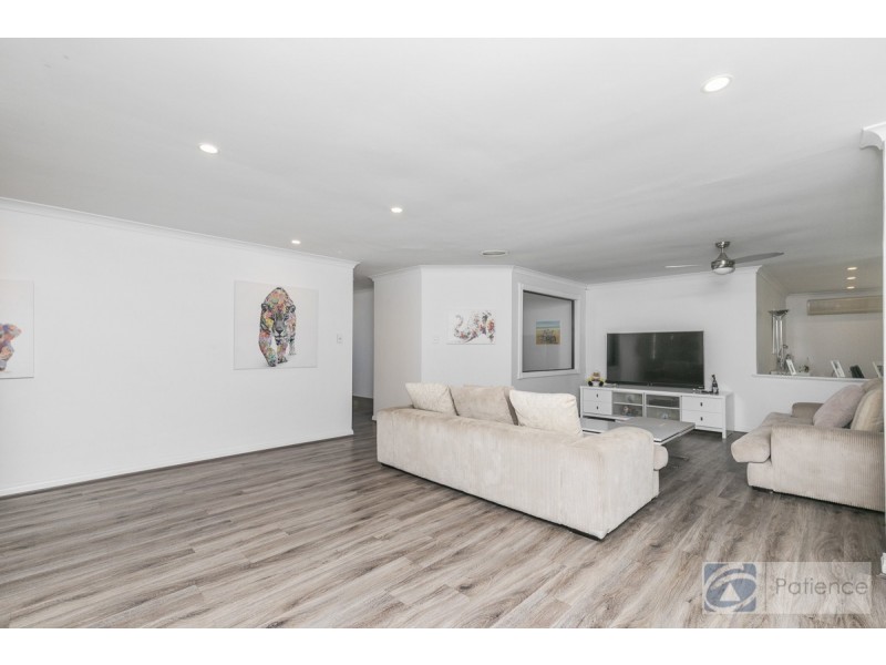 33 Rio Marina Way, Mindarie WA 6030