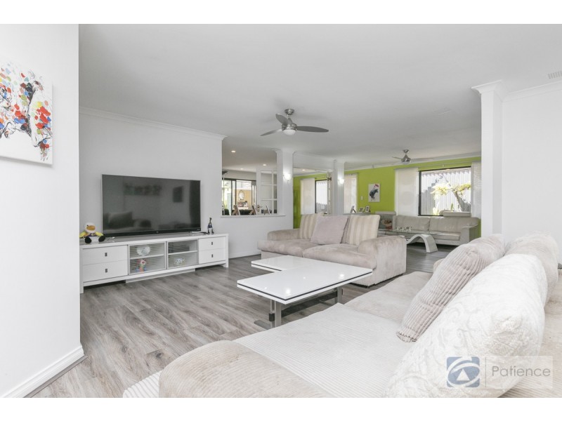 33 Rio Marina Way, Mindarie WA 6030