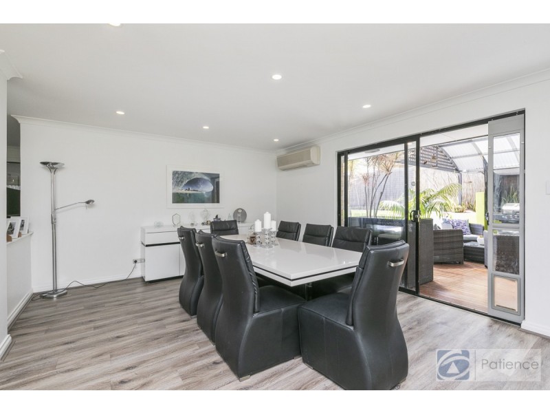 33 Rio Marina Way, Mindarie WA 6030